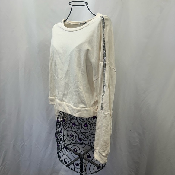 BAR III white cropped sweater with silver details size M - Picture 5 of 6